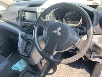 Mitsubishi DELICA