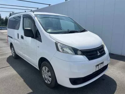 Mitsubishi DELICA