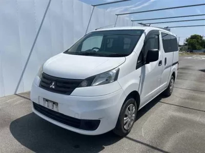 Mitsubishi DELICA