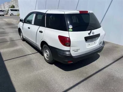 Nissan AD