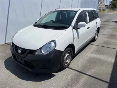 Nissan AD