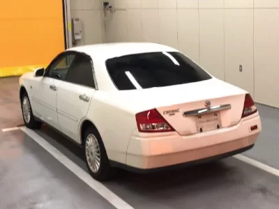 Nissan CEDRIC