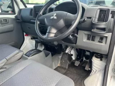 Mitsubishi MINICAB MIEV