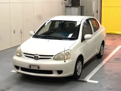 Toyota PLATZ