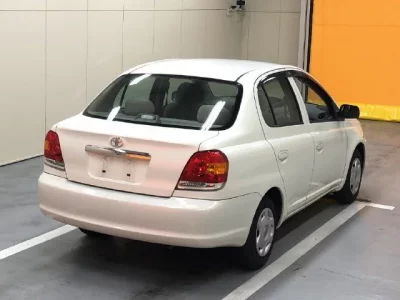 Toyota PLATZ