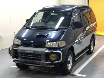Mitsubishi DELICA