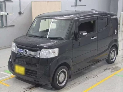 Honda N BOX SLASH