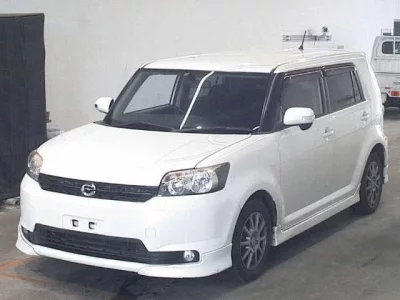 Toyota COROLLA RUMION