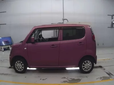Suzuki MRWAGON