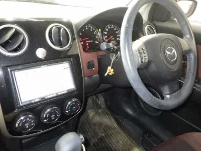 Mazda VERISA