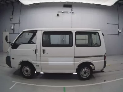 Mazda BONGO VAN