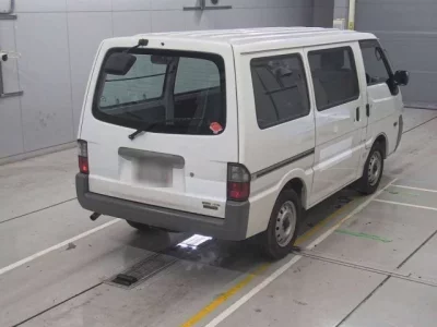 Mazda BONGO VAN