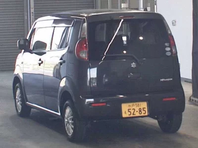 Suzuki MRWAGON