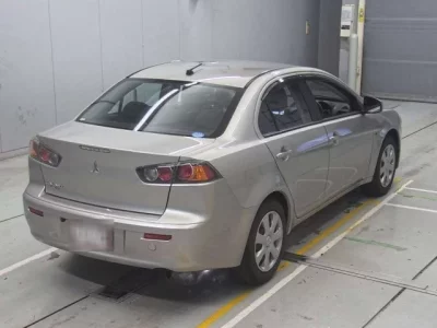 Mitsubishi GALANT FORTIS
