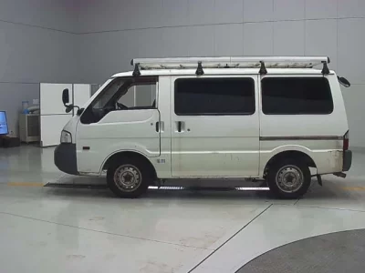 Mazda BONGO VAN