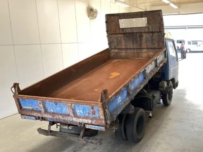 Mazda TITAN