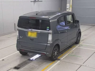 Honda N BOX SLASH