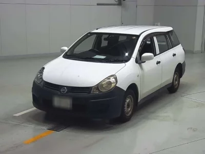 Nissan AD