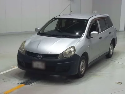 Nissan AD