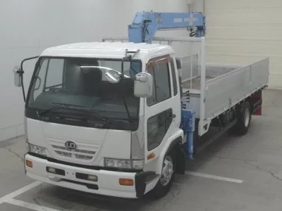 Nissan CONDOR