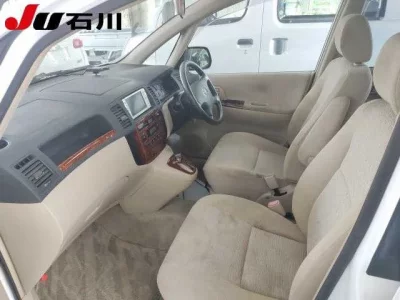 Toyota COROLLA SPACIO