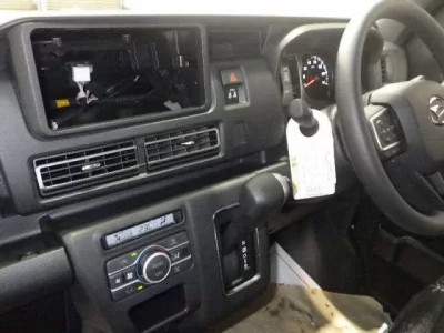 Daihatsu ATRAI VAN
