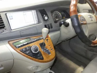 Toyota ISIS