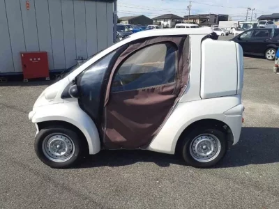 Toyota COMS