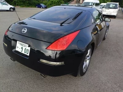 Nissan FAIRLADYZ