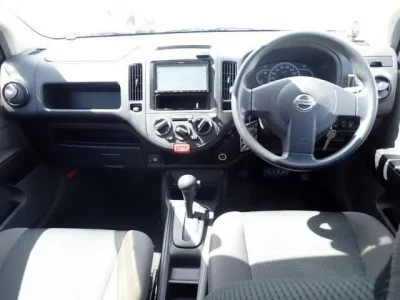 Nissan AD