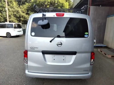 Nissan NV200