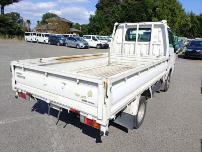 Nissan VANETTE TRUCK