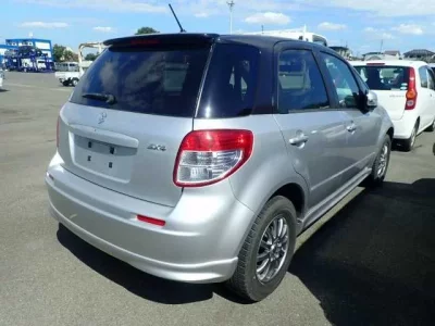Suzuki SX-4