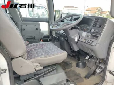 Nissan CIVILIAN