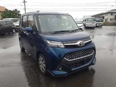 Toyota TANK