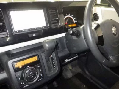 Suzuki MRWAGON
