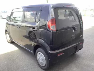 Suzuki MRWAGON
