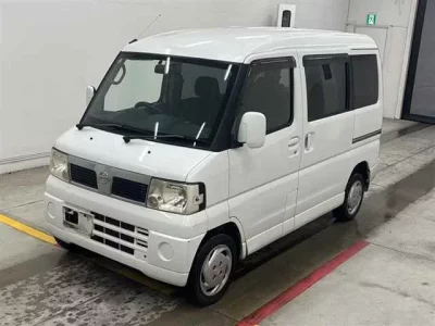 Nissan CLIPPER RIO