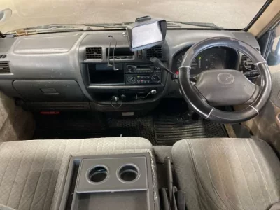 Mazda BONGO VAN