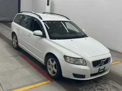 Volvo V50