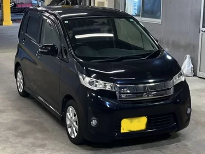 Mitsubishi EK CUSTOM
