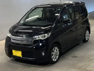 Mitsubishi EK CUSTOM