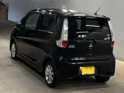 Mitsubishi EK CUSTOM