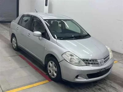 Nissan TIIDA LATIO