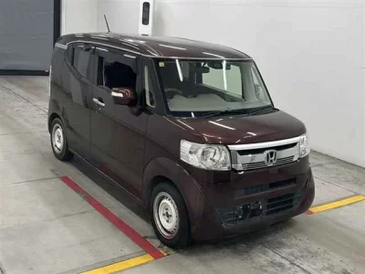 Honda N BOX SLASH