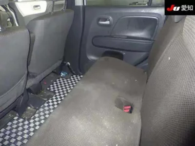 Suzuki MRWAGON