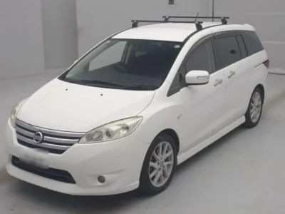 Nissan LAFESTA
