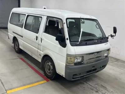 Mazda BONGO BRAWNY VAN