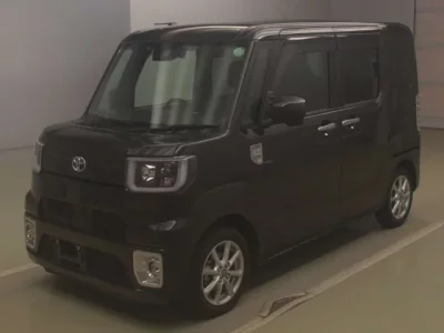 Toyota PIXIS MEGA