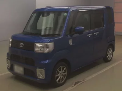 Toyota PIXIS MEGA